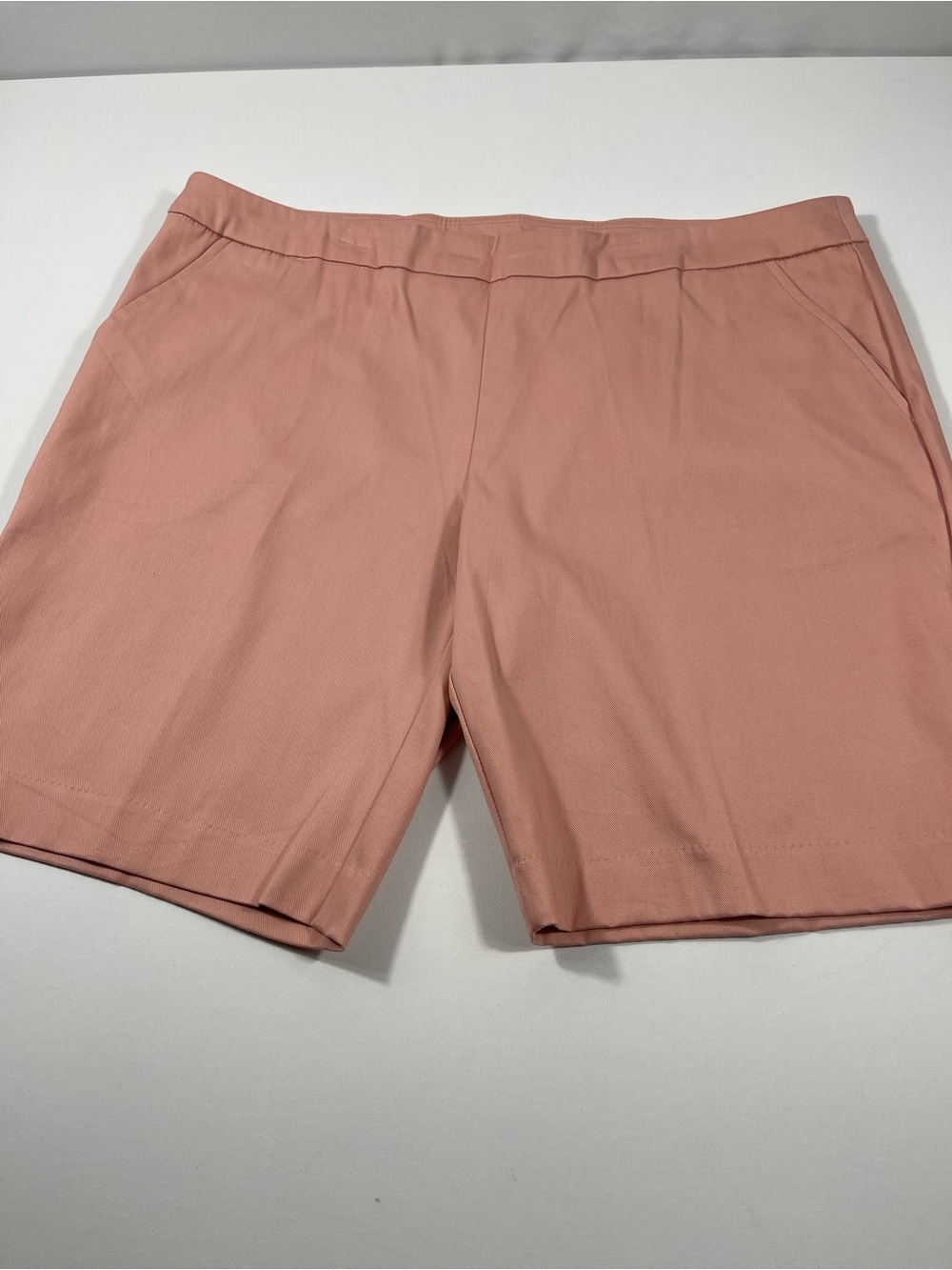 Time and True Women's Shorts XXL (20) W/Pockets, New W/O Tags SKU#0190